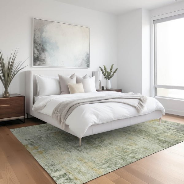HomeRoots 5' X 8' Artichoke Green & Ivory Abstract Rug - Washable, Durable Indoor/Outdoor Accent for Any Space 689306