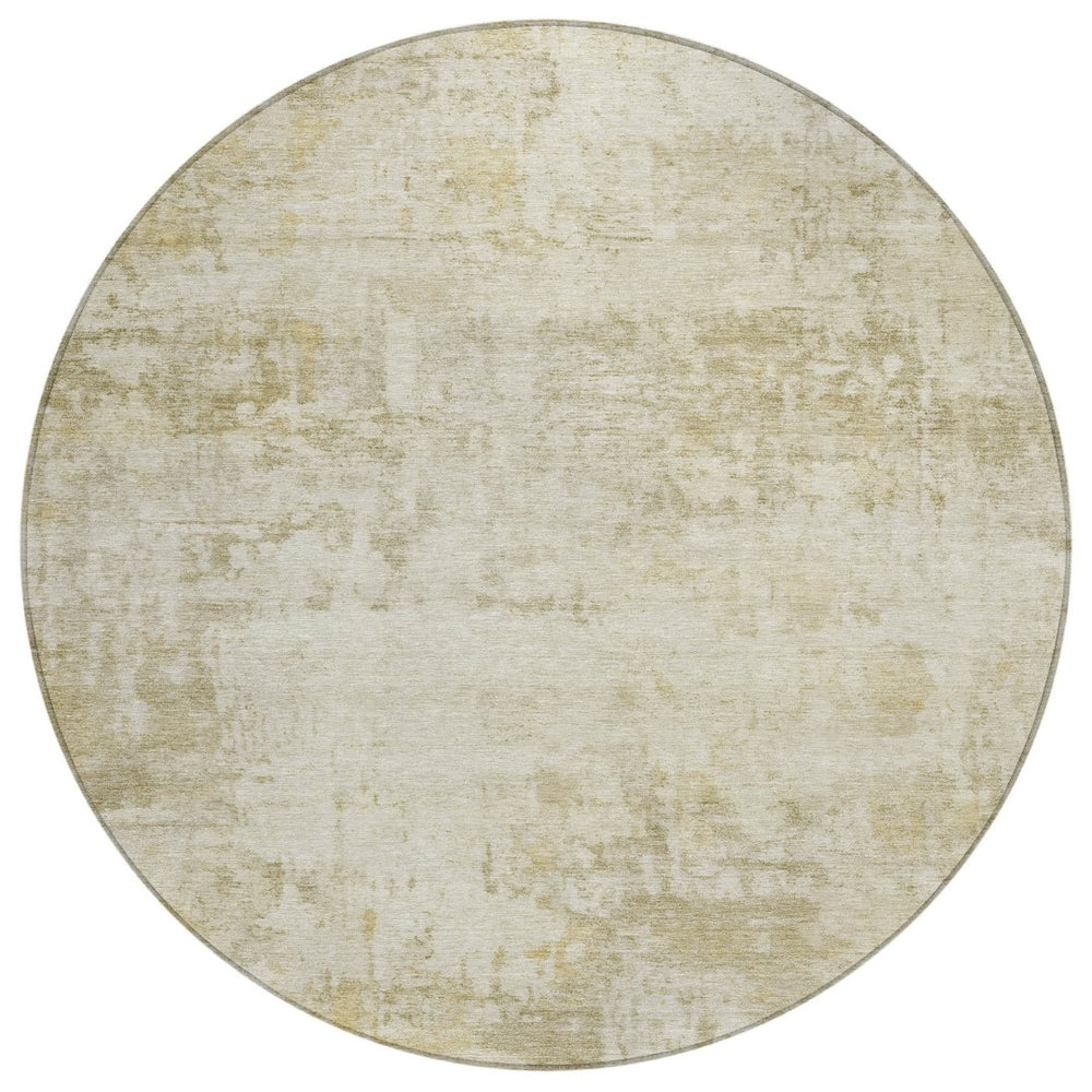 HomeRoots 8' Abstract Beige and Ivory Round Washable Area Rug for Indoor & Outdoor Spaces - Modern Style! 689331