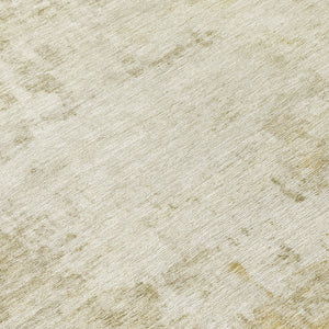 HomeRoots 8' Abstract Beige and Ivory Round Washable Area Rug for Indoor & Outdoor Spaces - Modern Style! 689331