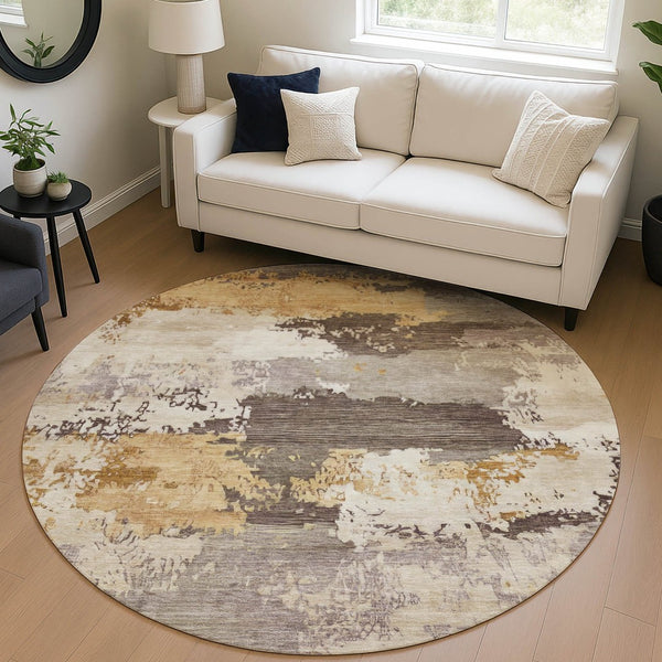 HomeRoots 8' Chocolate Gold and Ivory Round Abstract Indoor-Outdoor Area Rug for Stylish Durability & Ease 689355