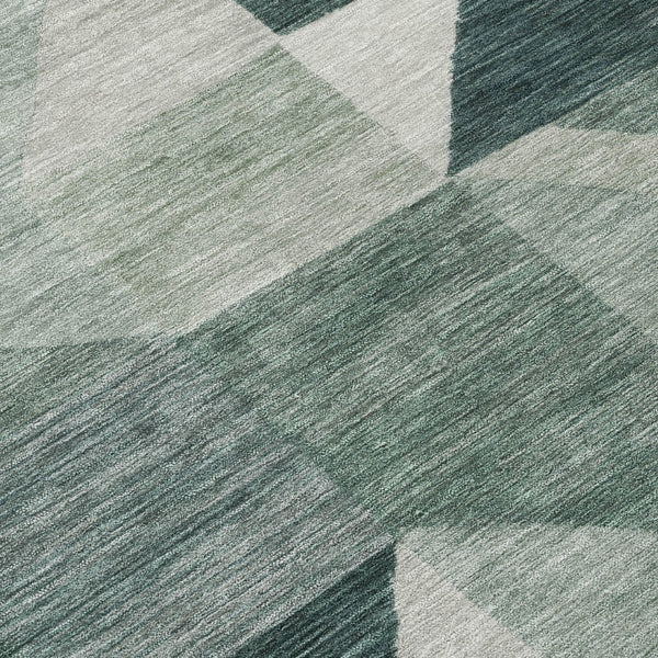 HomeRoots 8' Stylish Artichoke Green and Wheat Round Geometric Area Rug – Durable, Washable, Indoor/Outdoor Use 689421