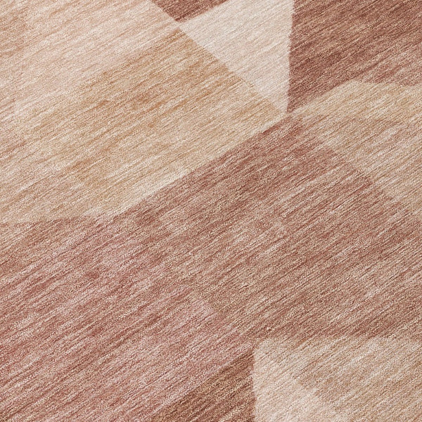 HomeRoots 8' Blush and Wheat Round Geometric Washable Rug – Stylish Indoor/Outdoor Decor for High Traffic Areas 689433