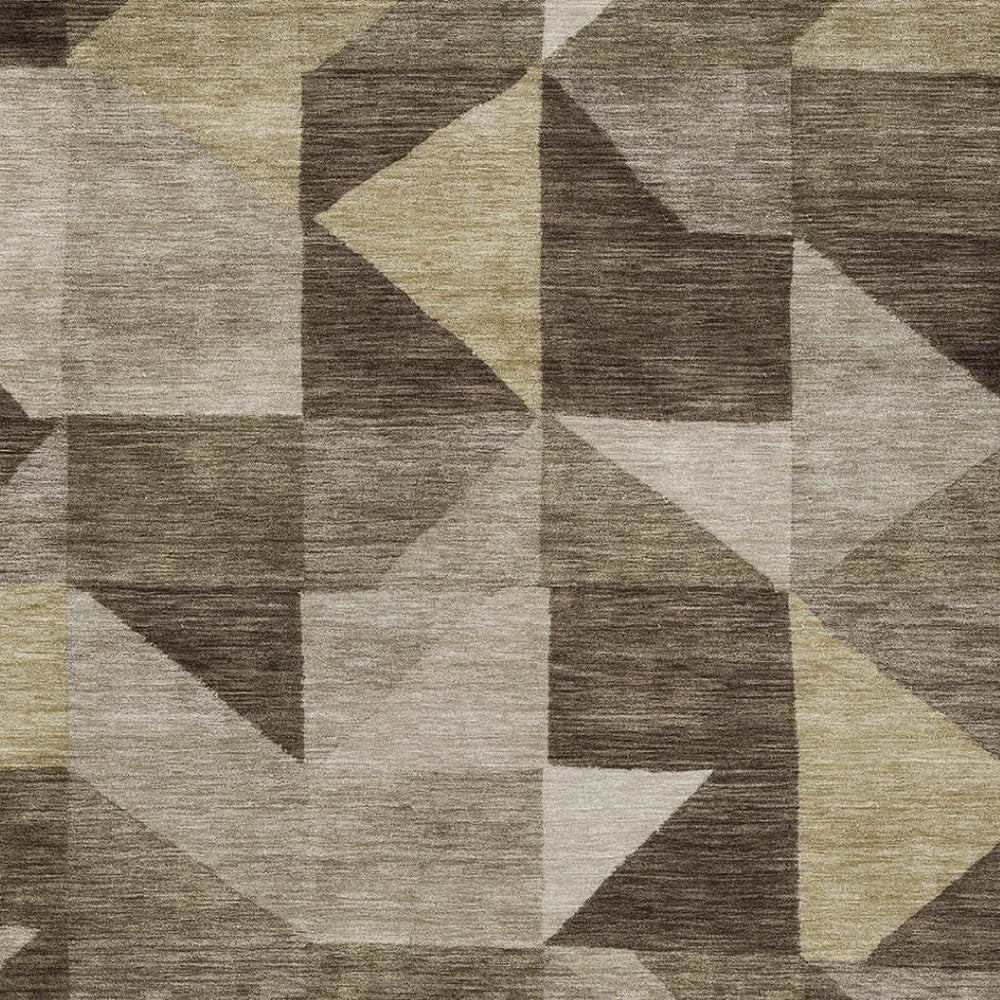HomeRoots 8' X 10' Brown and Beige Geometric Area Rug – Durable, Washable Design for Indoor & Outdoor Spaces 689440
