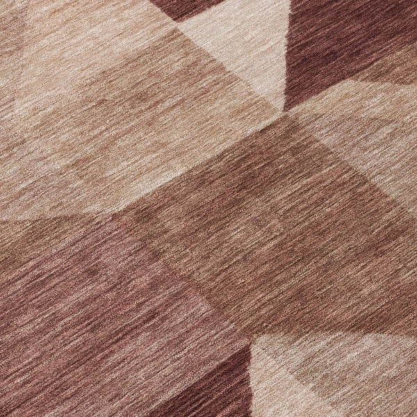 HomeRoots 8' Burgundy Round Geometric Area Rug - Stylish, Washable, Durable for Indoor & Outdoor Spaces 689445