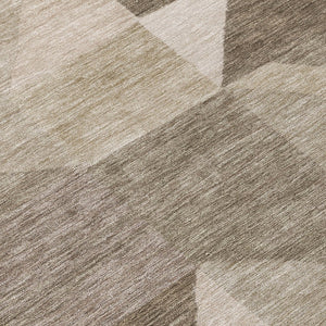HomeRoots 8' Khaki & Taupe Round Geometric Washable Area Rug - Durable, Stylish & Perfect for Indoor/Outdoor Use 689463