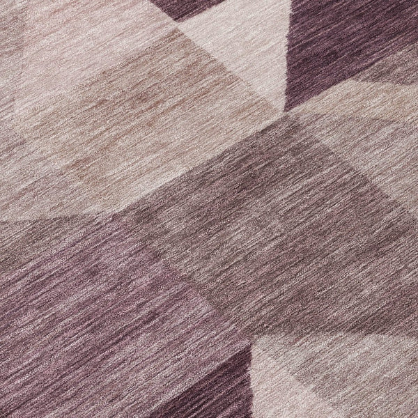 HomeRoots 8' Round Washable Area Rug in Plum & Wheat - Modern Geometric Design for Indoor & Outdoor Use 689469