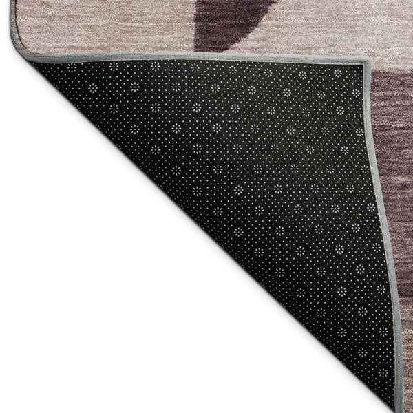 HomeRoots 9' X 12' Plum Geometric Washable Area Rug – Stylish Indoor/Outdoor Decor for Busy Homes & Patios 689471