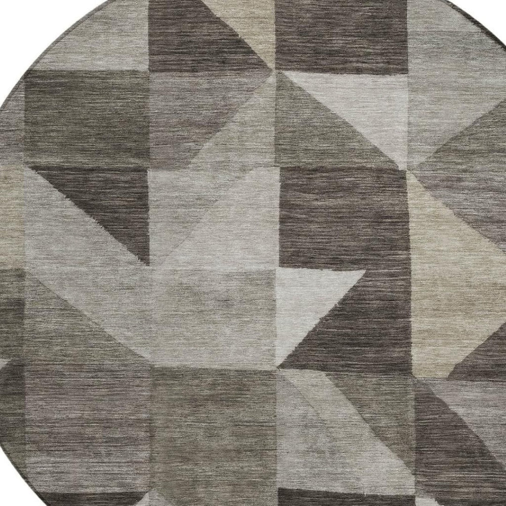 HomeRoots 8' Modern Taupe and Beige Round Geometric Area Rug - Washable, Stylish, Ideal for Indoor & Outdoor Use 689475