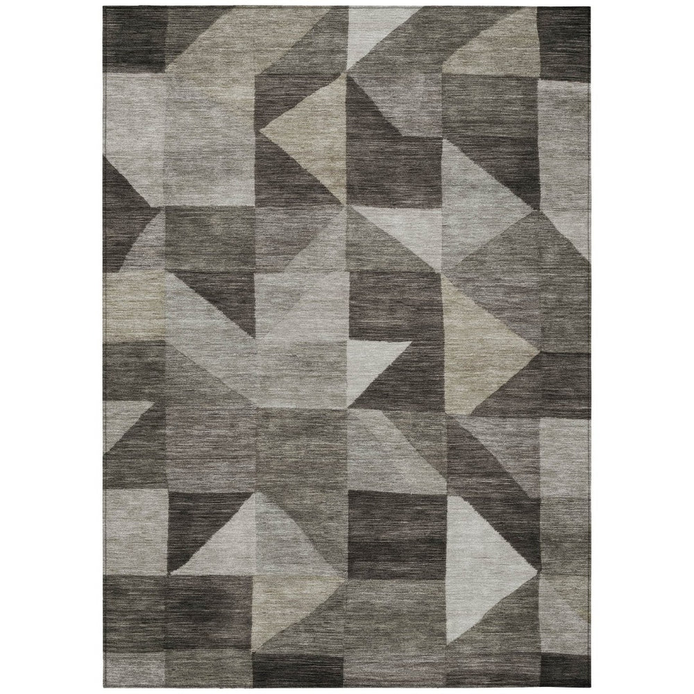 HomeRoots 9' X 12' Taupe & Beige Geometric Rug - Stylish, Washable, Indoor/Outdoor Design for Versatile Spaces 689477