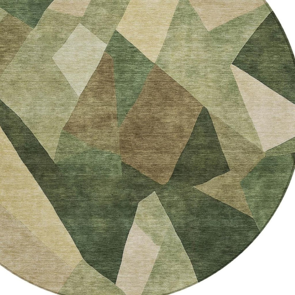 HomeRoots 8' Green and Beige Round Abstract Area Rug - Stylish, Washable, Durable for Indoor & Outdoor Spaces 689487