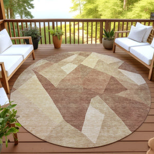 HomeRoots 8' Round Abstract Washable Rug in Rust & Beige – Modern Indoor/Outdoor Accent for High Traffic Areas 689493