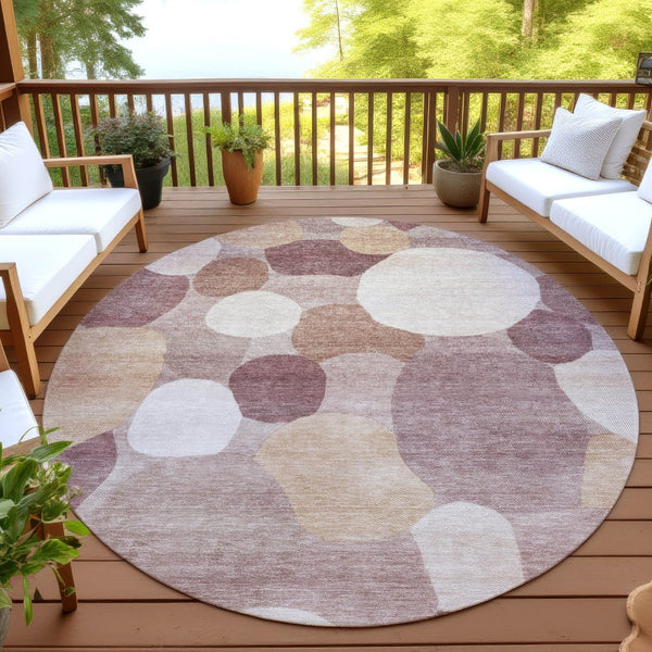 HomeRoots 8' Blush and Beige Round Geometric Rug - Durable, Washable, Stylish for Indoor & Outdoor Spaces! 689519