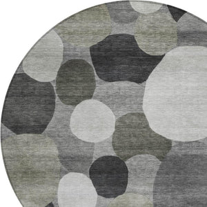 HomeRoots 8' Gray and Silver Round Geometric Area Rug - Stylish, Washable, Durable for Indoor & Outdoor Use 689531