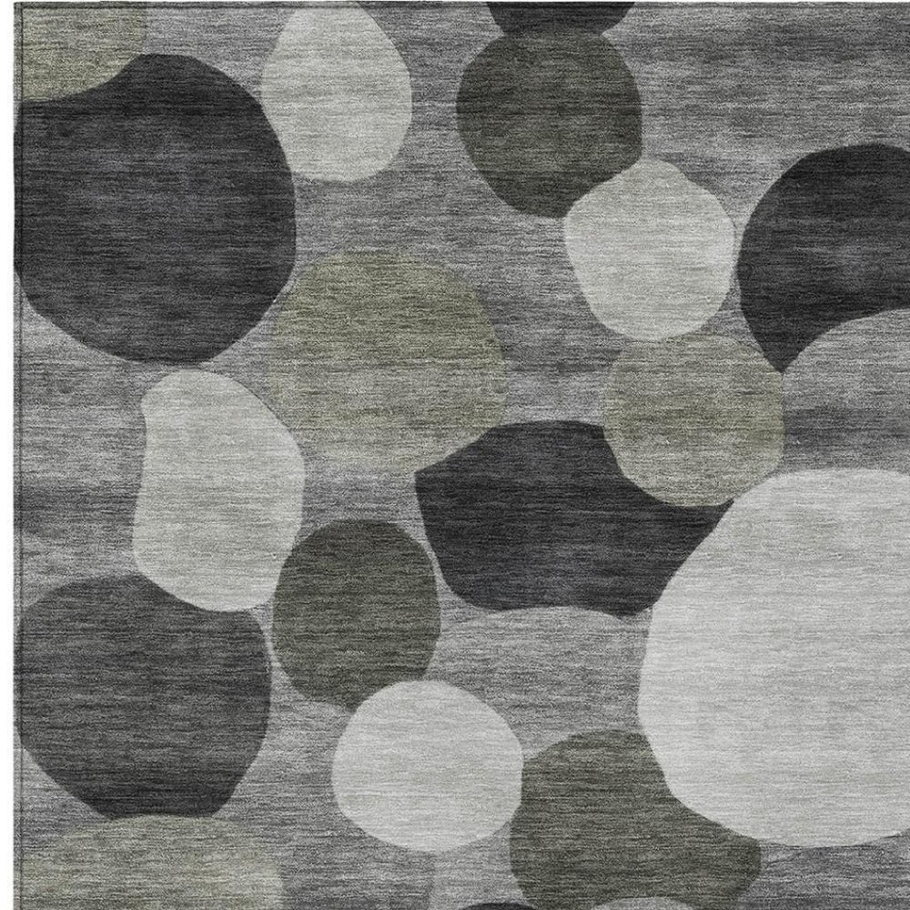 HomeRoots 8' X 10' Gray & Silver Geometric Washable Area Rug – Durable, Stylish for Indoor & Outdoor Spaces! 689532