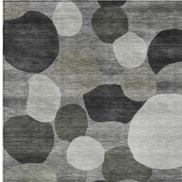 HomeRoots 8' X 10' Gray & Silver Geometric Washable Area Rug – Durable, Stylish for Indoor & Outdoor Spaces! 689532