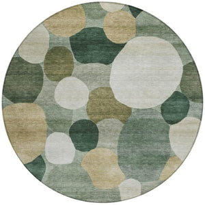 HomeRoots 8' Stylish Green and Beige Round Geometric Rug - Washable, Durable, Ideal for Indoor/Outdoor Use! 689537