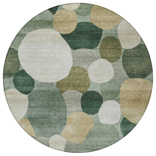 HomeRoots 8' Stylish Green and Beige Round Geometric Rug - Washable, Durable, Ideal for Indoor/Outdoor Use! 689537