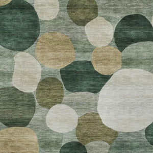 HomeRoots 8' X 10' Green and Beige Geometric Rug - Durable, Washable, Indoor/Outdoor Area Rug for High-Traffic Spaces 689538
