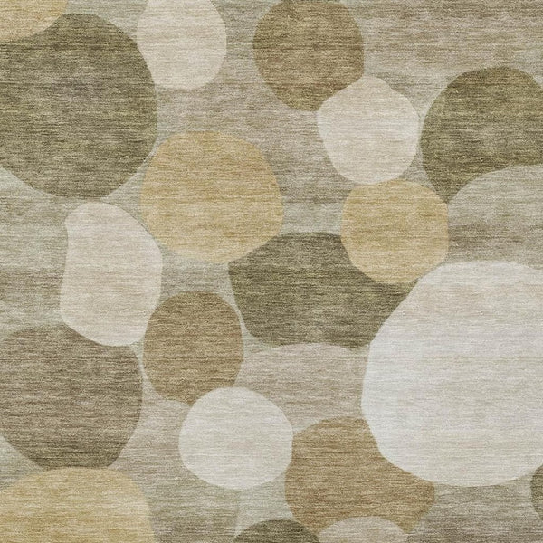 HomeRoots 5' Khaki and Beige Geometric Area Rug – Washable, Stain-Resistant, Perfect for Indoor & Outdoor Use! 689542
