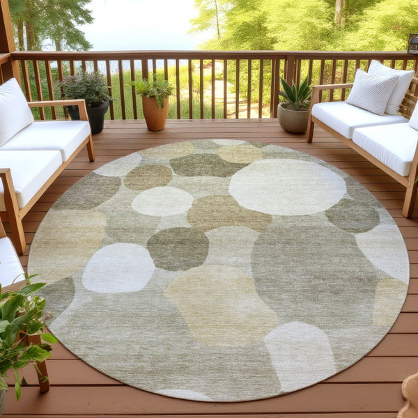 HomeRoots 8' Round Geometric Area Rug in Khaki & Beige - Stylish, Durable, Machine-Washable for Indoors & Outdoors 689543