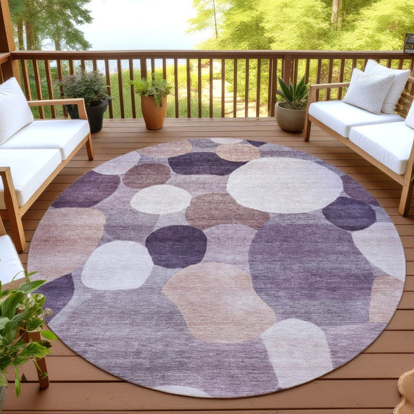 HomeRoots 8' Plum Gray and Ivory Round Geometric Area Rug - Stylish, Washable, Indoor/Outdoor Accent for Any Space 689549