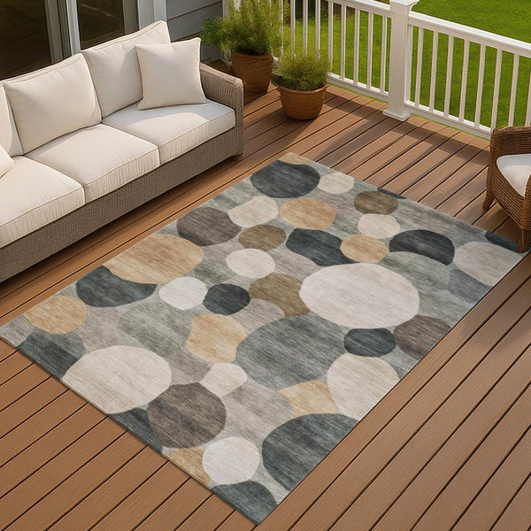 HomeRoots 5' X 8' Taupe and Brown Geometric Indoor Outdoor Area Rug - Durable, Washable & Versatile Design! 689560