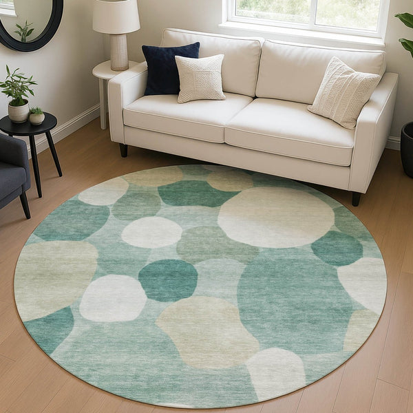 HomeRoots 8' Teal Blue & Ivory Round Geometric Rug - Stylish, Washable Design for Indoor & Outdoor Spaces! 689567
