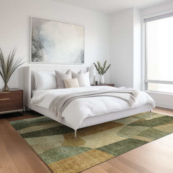 HomeRoots 5' X 8' Fern Green & Gold Abstract Area Rug - Stylish, Durable, Machine Washable for Indoor/Outdoor Use 689578