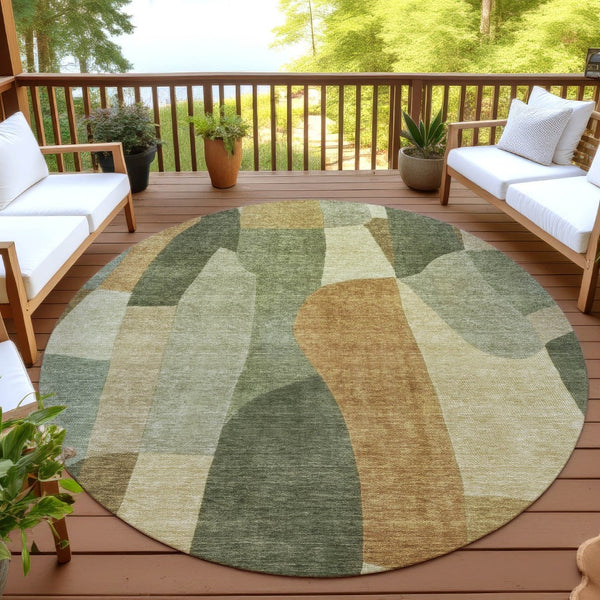 HomeRoots 8' Fern Green and Gold Round Abstract Washable Rug - Durable, Stylish, Versatile for Indoor/Outdoor Use 689579