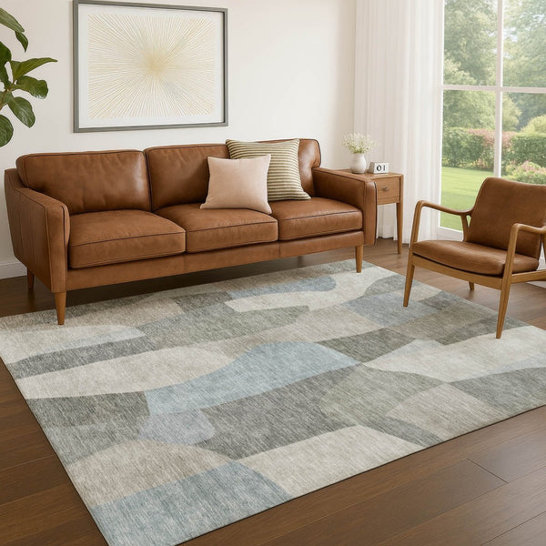 HomeRoots 5' Taupe and Blue Abstract Area Rug – Stylish, Washable Indoor/Outdoor Design for Lasting Use 689596