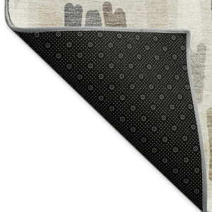 HomeRoots 5' X 8' Versatile Linen Gray & Beige Striped Area Rug - Washable Indoor/Outdoor, Durable & Stylish! 689656