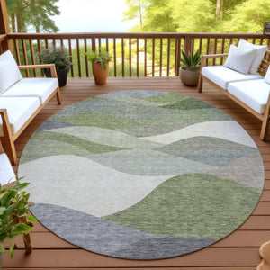 HomeRoots 8' Round Abstract Area Rug - Stylish Green and Gray Washable Design for Indoor & Outdoor Use 689687