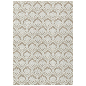 HomeRoots 5' Beige and Taupe Geometric Area Rug - Washable Indoor/Outdoor, Durable, Stylish for Any Space 689716