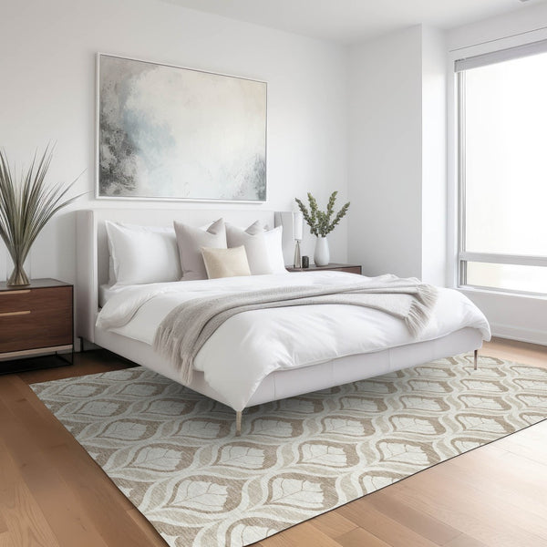 HomeRoots 5' Beige and Taupe Geometric Area Rug - Washable Indoor/Outdoor, Durable, Stylish for Any Space 689716