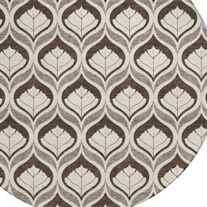 HomeRoots 8' Brown and Beige Round Geometric Washable Rug - Modern, Durable, Indoor/Outdoor Perfect for Any Space 689729