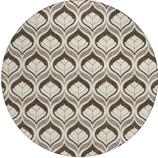 HomeRoots 8' Brown and Beige Round Geometric Washable Rug - Modern, Durable, Indoor/Outdoor Perfect for Any Space 689729