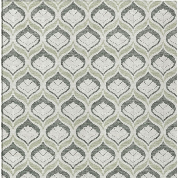 HomeRoots 5' Geometric Lime Green and Beige Indoor Outdoor Area Rug for High-Traffic Spaces, Washable & Durable 689734