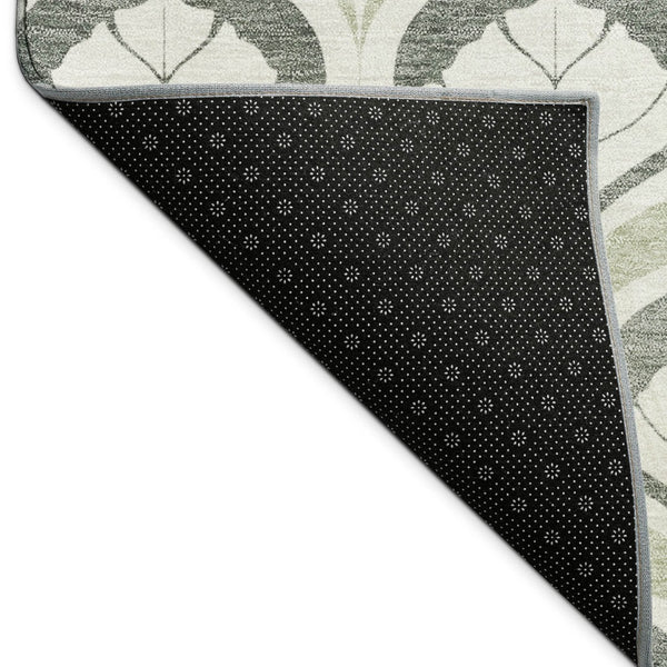 HomeRoots 5' Geometric Lime Green and Beige Indoor Outdoor Area Rug for High-Traffic Spaces, Washable & Durable 689734