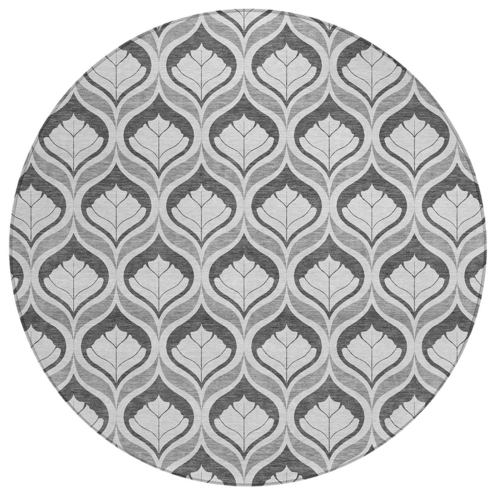 HomeRoots 8' Charcoal & Silver Geometric Washable Round Area Rug - Stylish, Durable & Ideal for Indoor/Outdoor Use 689741