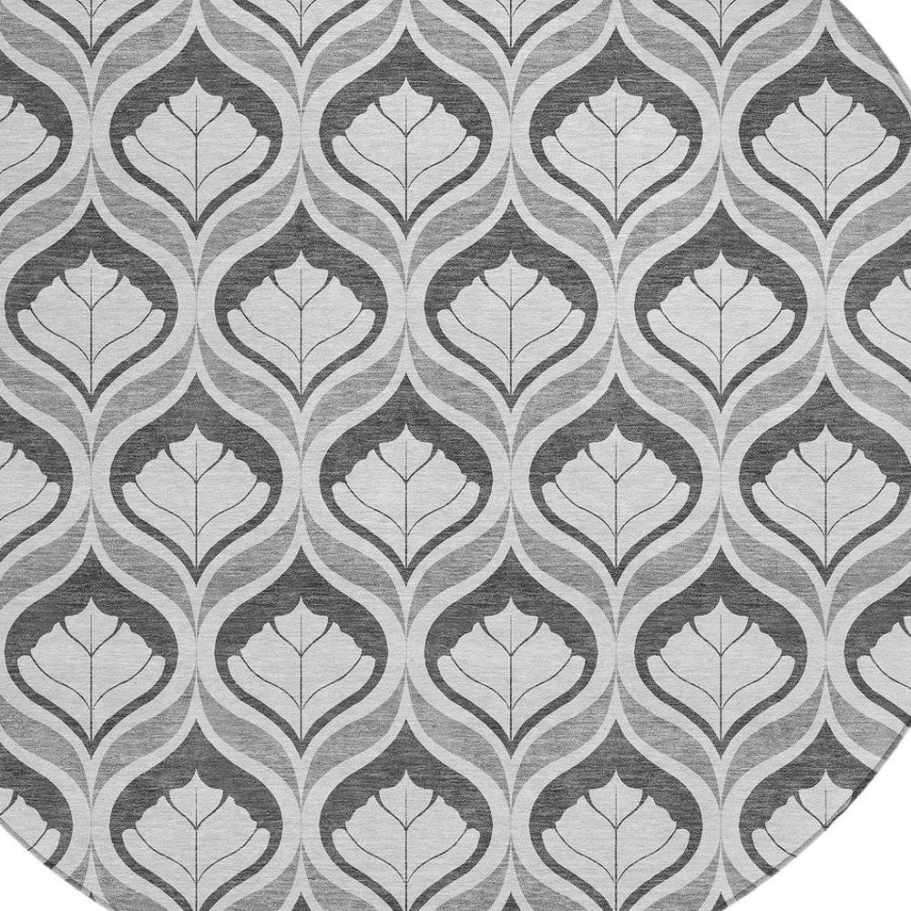HomeRoots 8' Charcoal & Silver Geometric Washable Round Area Rug - Stylish, Durable & Ideal for Indoor/Outdoor Use 689741