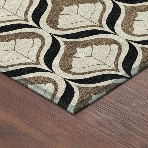HomeRoots 8' Stylish Chocolate Beige Brown Round Geometric Washable Area Rug for Indoor & Outdoor Use 689753