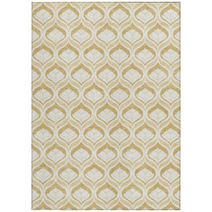 HomeRoots 5' Gold and Ivory Geometric Washable Area Rug - Stylish, Durable, Indoor/Outdoor Design for All Spaces 689758