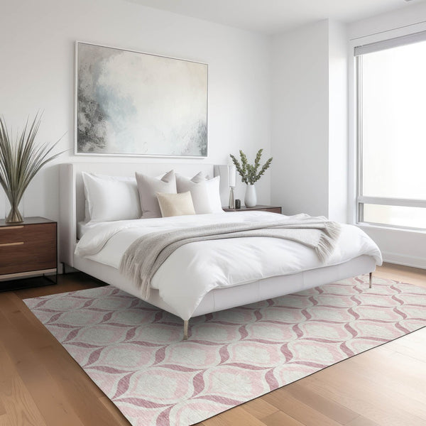HomeRoots 5' Pink and Ivory Geometric Indoor-Outdoor Area Rug - Durable, Machine Washable, Stylish Accent Piece 689770