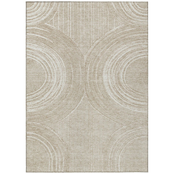 HomeRoots 5' Geometric Beige and Tan Washable Indoor-Outdoor Area Rug – Durable, Stylish, Easy-Care Design! 689776