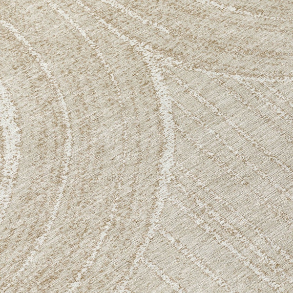 HomeRoots 5' Geometric Beige and Tan Washable Indoor-Outdoor Area Rug – Durable, Stylish, Easy-Care Design! 689776