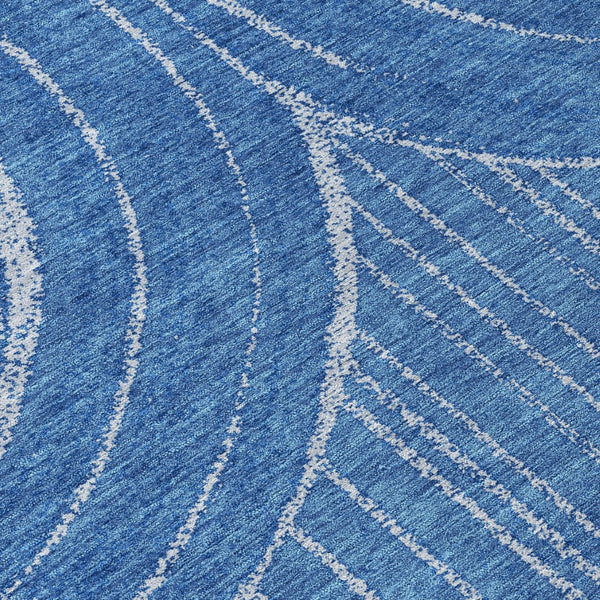 HomeRoots 8' Navy Blue and Sky Blue Round Geometric Area Rug - Washable, Durable, Stylish for Indoor/Outdoor Use 689789