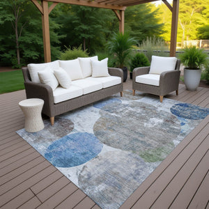 HomeRoots 5' Blue and Beige Geometric Indoor Outdoor Area Rug - Durable, Washable, Perfect for High-Traffic Spaces! 689794