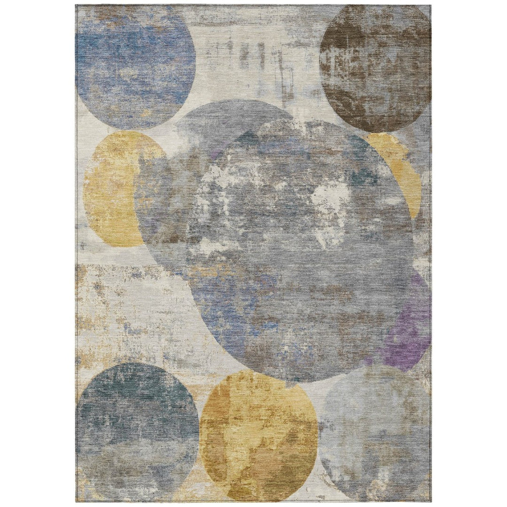 HomeRoots 5' Geometric Indoor Outdoor Area Rug in Gray, Gold & Ivory - Washable, Durable & Stylish for All Spaces 689800