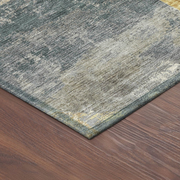 HomeRoots 8' Modern Gray Gold and Ivory Round Geometric Washable Area Rug for Indoor and Outdoor Spaces 689801