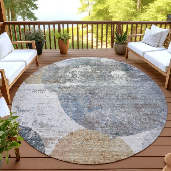 HomeRoots 8' Round Geometric Area Rug in Khaki Gray & Ivory - Washable, Stylish, Durable for Indoor/Outdoor Use 689807